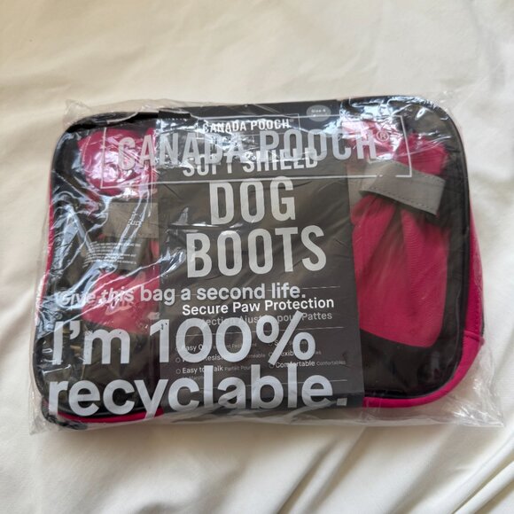 NWT, Canada Pooch Soft Shield Boots for Dogs, Water-resistant, Hot Pink, Size 4 - Picture 6 of 16